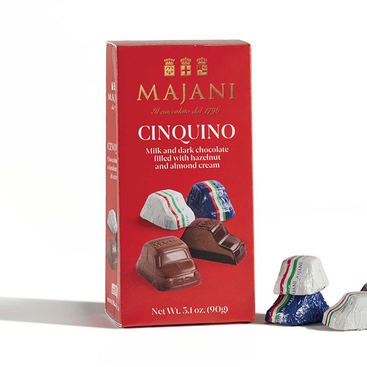 Bild på Pralinask med Fiatbilar