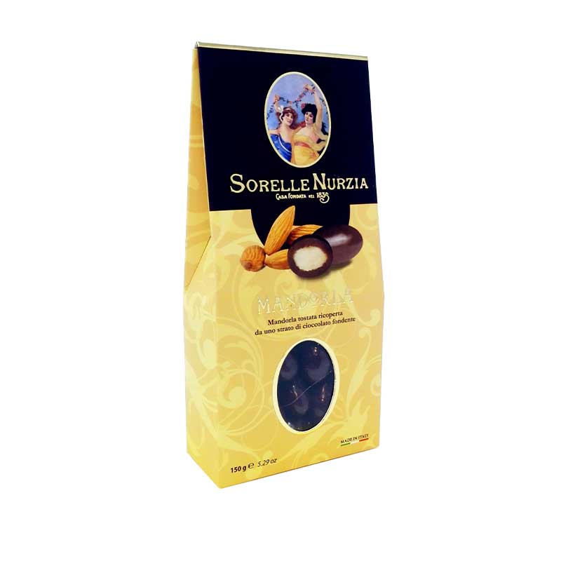 Mandlar doppade i mörk choklad