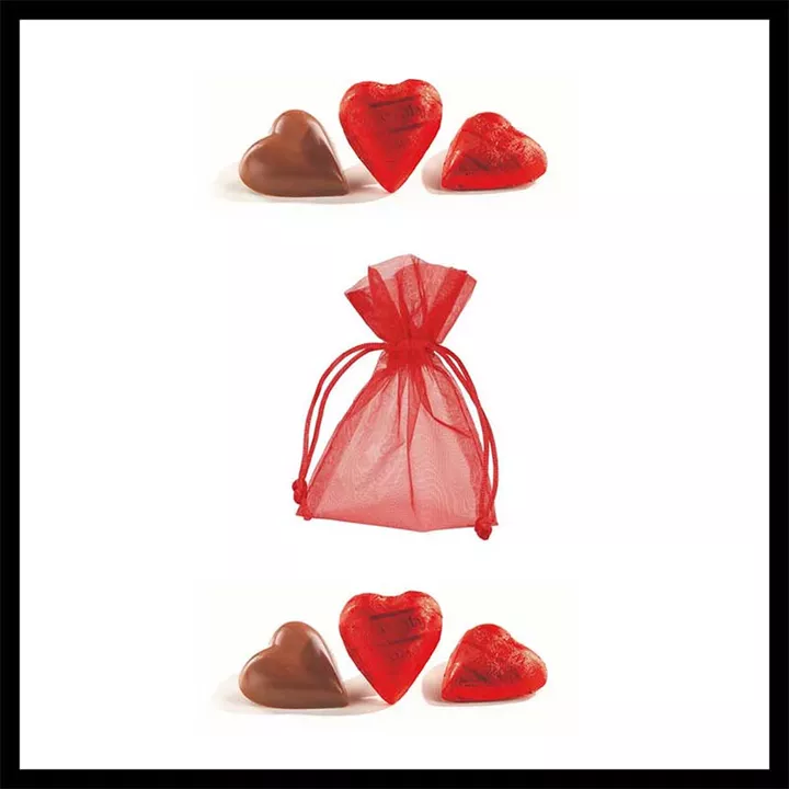 Bild på Presentpåse med Chokladhjärtan