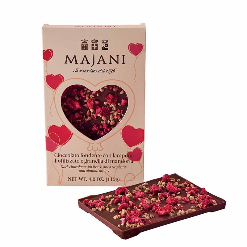 Mörk chokladkaka med hallon & mandelkrisp