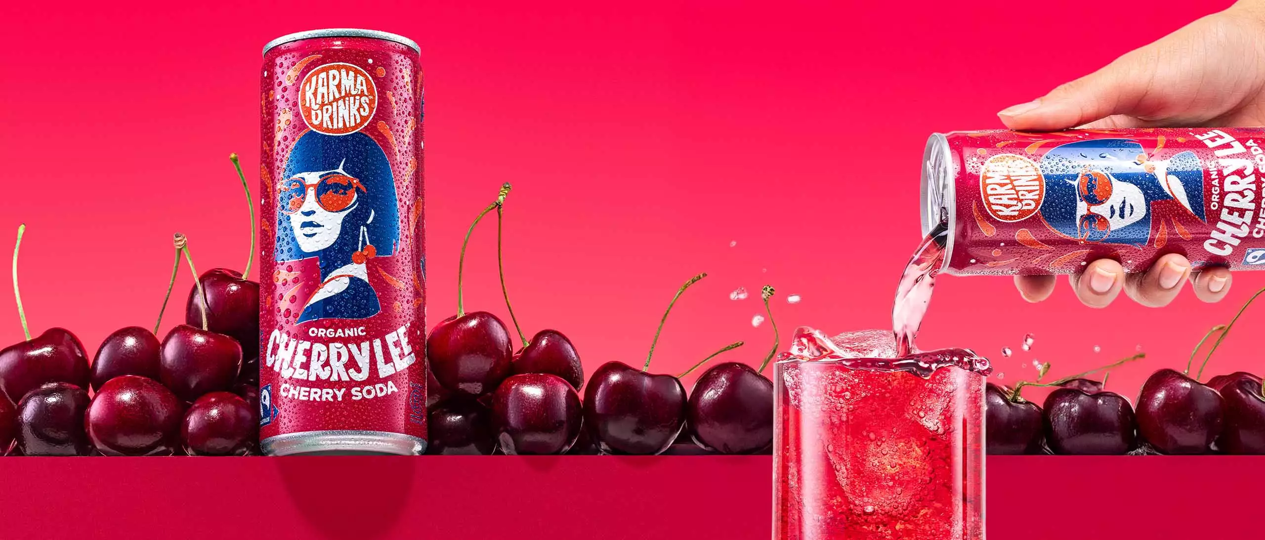 Ekologisk körsbärsläsk tillverkad med riktiga körsbär